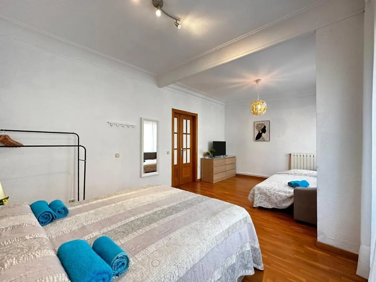 Rooms Aragon Barcelona Bed & Breakfast
