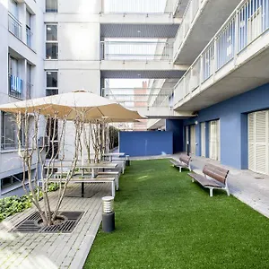 Residencia Universitaria Resa Campus Del Mar Apartmán