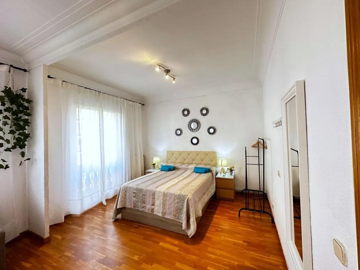Bed & Breakfast Rooms Aragon Barcelona Spain