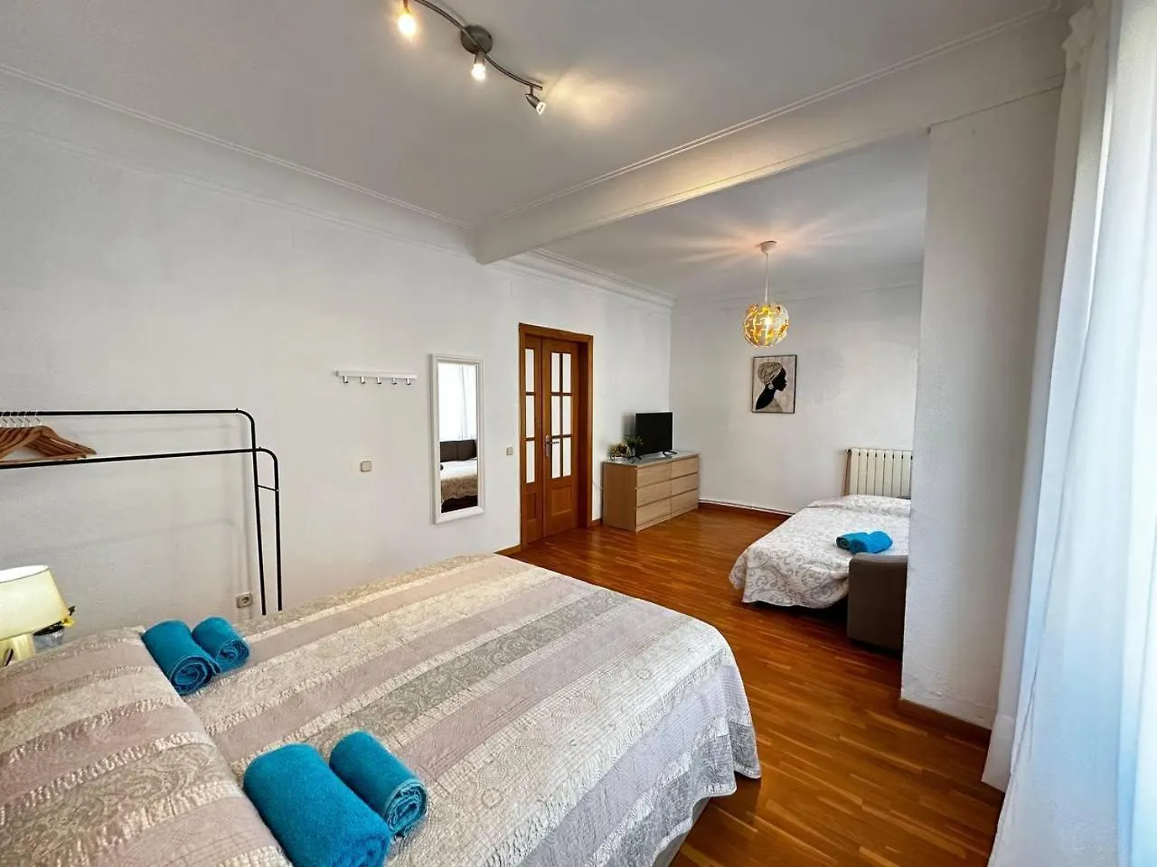 Rooms Aragon Βαρκελώνη Bed and Breakfast